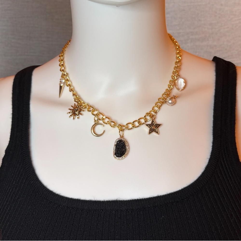 🌑 🌌 Dark Asteroid Charm Necklace 🌌🌑